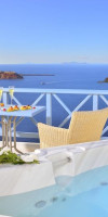 Absolute Bliss Imerovigli Suites