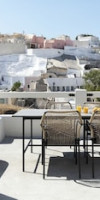 ACAVE SANTORINI SUITES