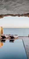 Acro Suites - Adults Only