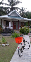 Agnes Cottage - Emerald