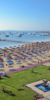 Albatros White Beach