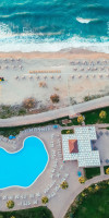 Almyros Beach Resort and Spa