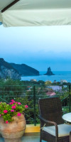 Alonakia Hotel