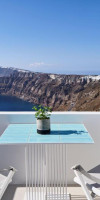 Alti Santorini Suites