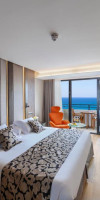 AMATHUS BEACH HOTEL