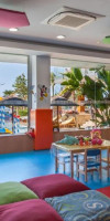 AMATHUS BEACH HOTEL