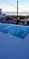 Amera Suites
