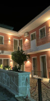 Anax Apartments Parga