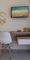 Anemelia Luxury Apartments