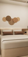 Anemi Hotel & Suites