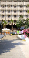 Anitas Beach Hotel