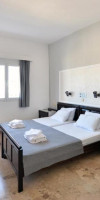 Anna Apartments