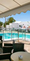 Apartamentos LIVVO Las Gaviotas