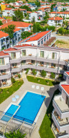 Aria Garden Suites