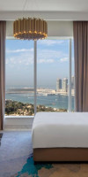 Avani Plus Palm View Dubai Hotel & Suites