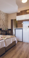AVENUE DELUXE HOTEL