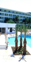 Avra Beach Hotel