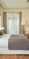 AVRA CITY BOUTIQUE HOTEL