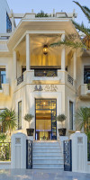 AVRA CITY BOUTIQUE HOTEL