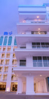 B2 Phuket Premier Hotel