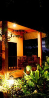 BAAN VANIDA GARDEN RESORT