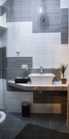 B&B ROCHEL