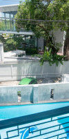 Beehive Phuket Old Town - Hostel