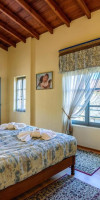 Belmondo Hotel & Suites