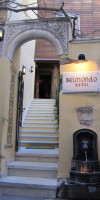 Belmondo Hotel & Suites