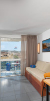 Blau Apts