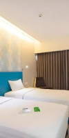 Blue Sky Hotel Petamburan