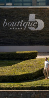 Boutique 5 Hotel & Spa