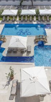 BOUTIQUE HOTEL MOMENTUM BY AYCON