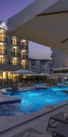 BOUTIQUE HOTEL MOMENTUM BY AYCON