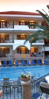 Mambo Ocean Resort