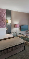 Elexus Hotel And Resort