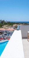Fergus Style Carema Beach