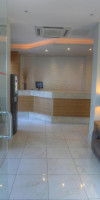 Carlton Hotel