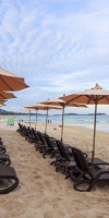 Chaweng Cove Beach Resort