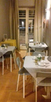 CHEZ LULU