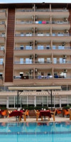CLUB BAYAR BEACH HOTEL