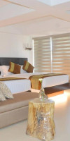 Commander Suites de Boracay