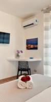 CORAL BAY CHARMING HOUSE