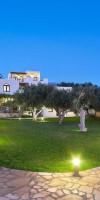 Coriva Beach Hotel & Bungalows