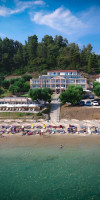 CROWN HOTEL Nea Skioni