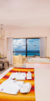 Crown Paradise Club Cancun
