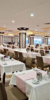 CRYSTAL TAT BEACH GOLF RESORT & SPA