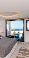 Daydream Luxury Suites