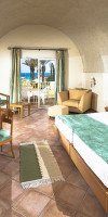 Delphino Beach Hotel