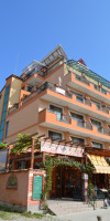 Deykin Family hotel